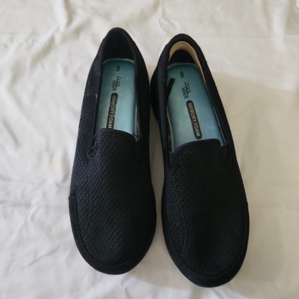 Cool wave Women's size 8 black memory foam shoes #NN9